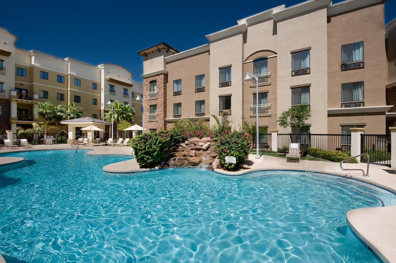 Holiday Inn Express & Suites Phoenix Glendale Dist By Ihg Kültér fotó