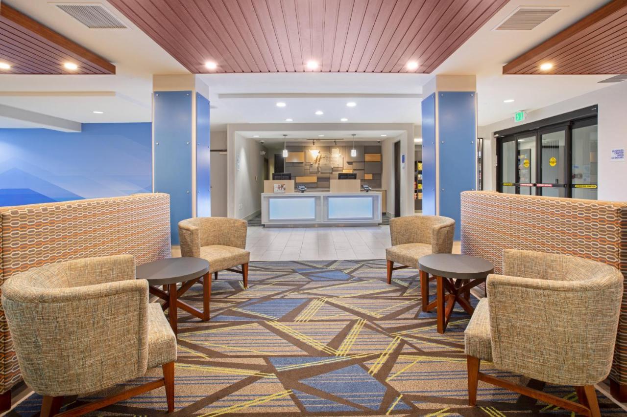 Holiday Inn Express & Suites Phoenix Glendale Dist By Ihg Kültér fotó