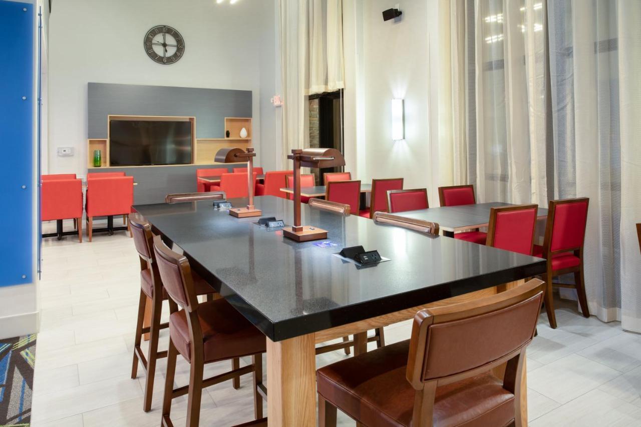 Holiday Inn Express & Suites Phoenix Glendale Dist By Ihg Kültér fotó